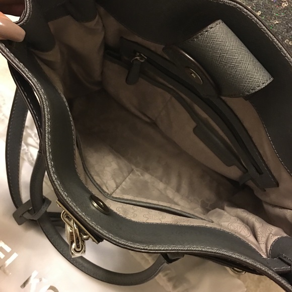 MICHAEL KORS HEATHER GREY LARGE LEATHER TOTE - Picture 3 of 8